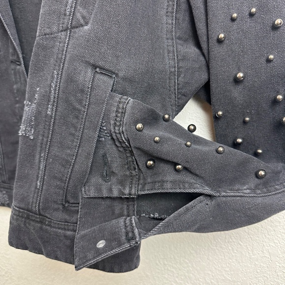 Faded Jean Jacket - Picture 2 of 4